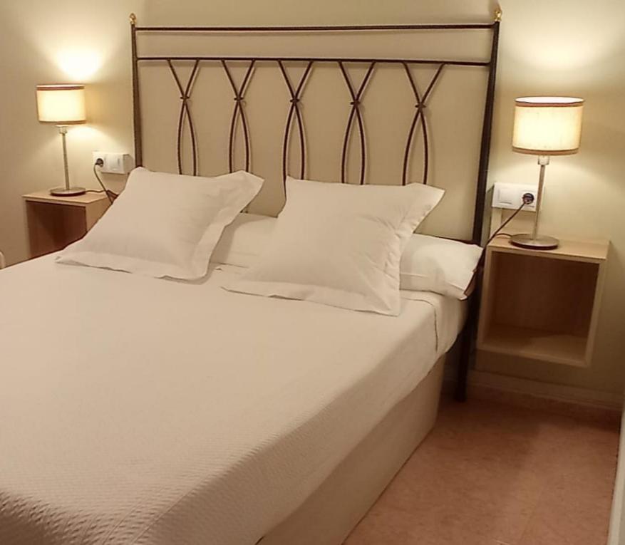 Hospedaje Torreon Cangas de Onis Ngoại thất bức ảnh
